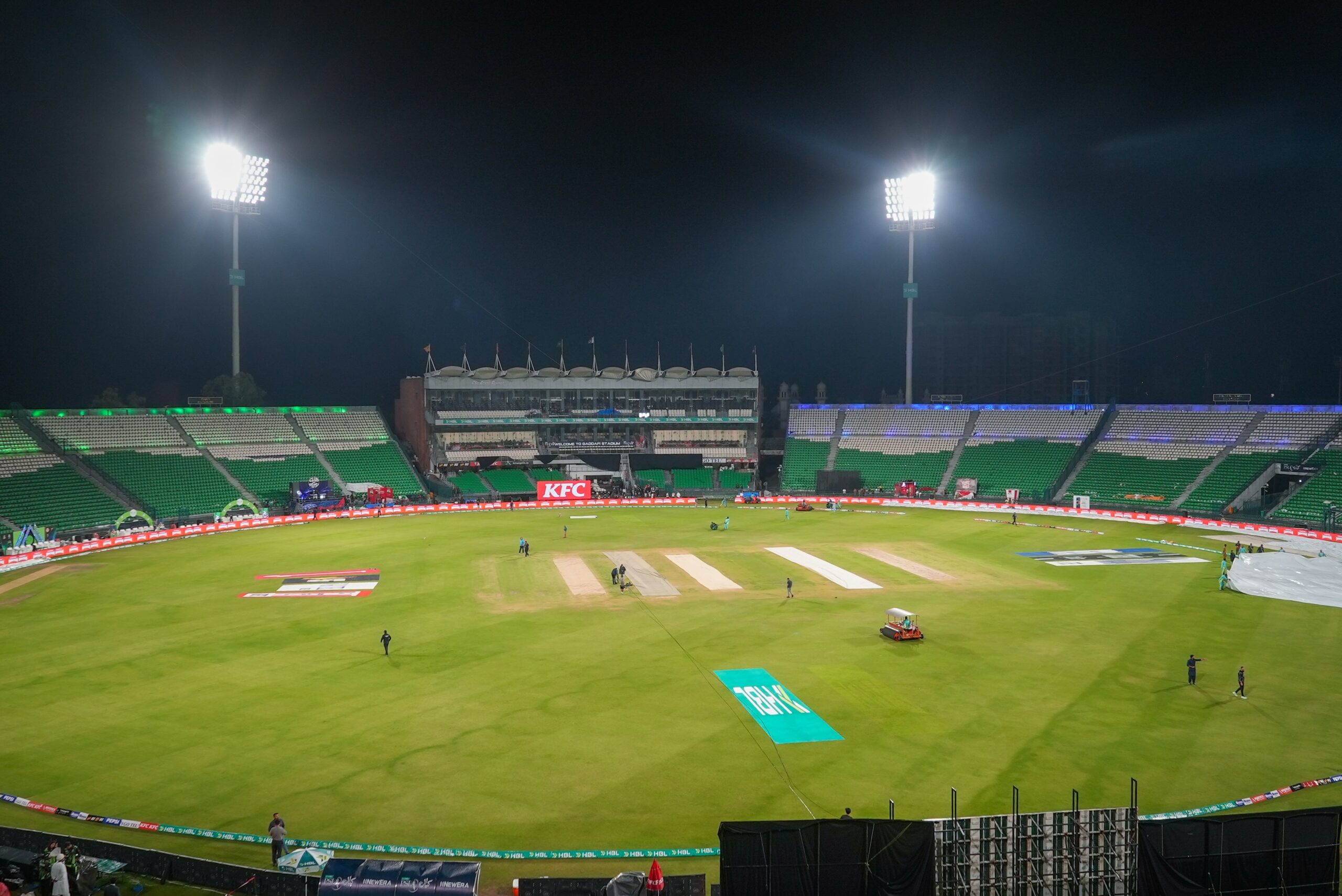 Gaddafi Stadium in Lahore filled with fans during a PSL 2026 match.